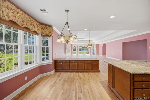 381 Altessa Boulevard, Melville, NY 11747