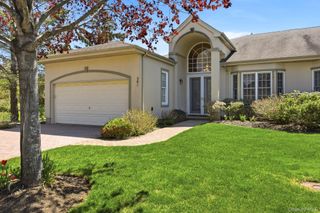 381 Altessa Boulevard, Melville, NY 11747