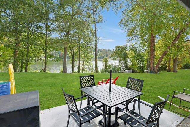 108 Sunfish Landing, Mohegan Lake, NY 10547