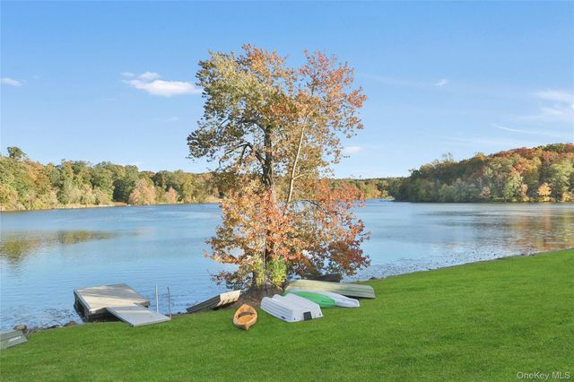 108 Sunfish Landing, Mohegan Lake, NY 10547