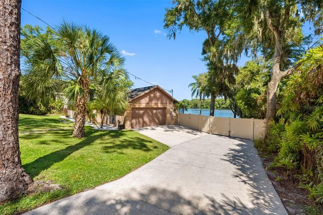 4221 RIVER HILLS DRIVE, Tampa, FL 33617