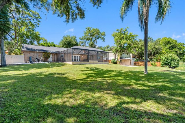 4221 RIVER HILLS DRIVE, Tampa, FL 33617