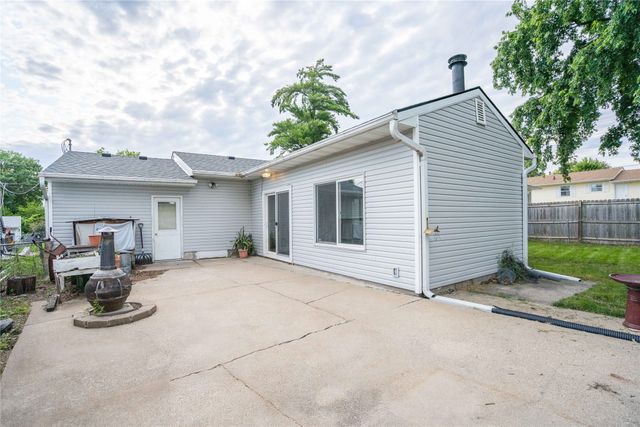 312 W 16th Street N, Newton, IA 50208