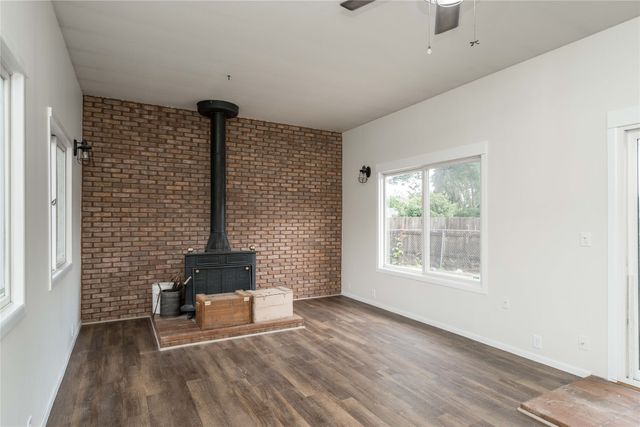 312 W 16th Street N, Newton, IA 50208
