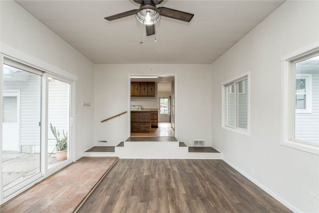 312 W 16th Street N, Newton, IA 50208