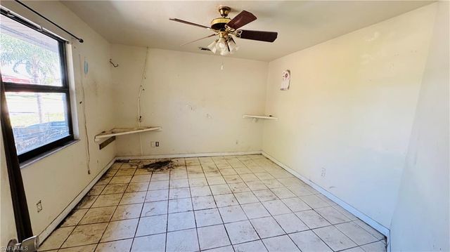 1318 SW 2nd AVE, Cape Coral, FL 33991