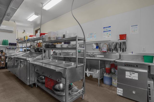 90 W Main Street, Tarlton, OH 43156