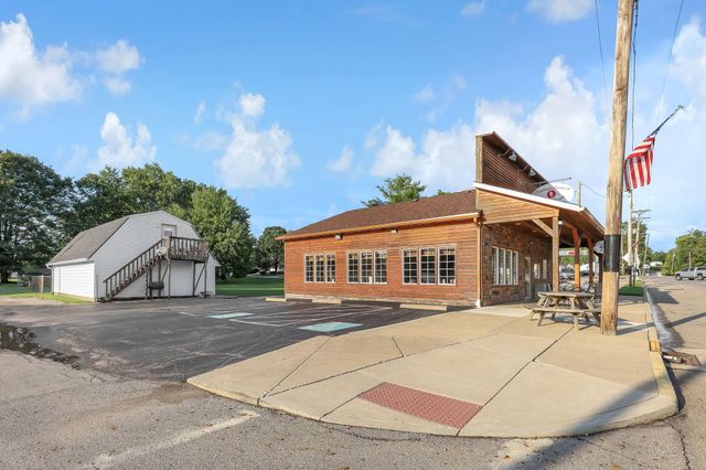 90 W Main Street, Tarlton, OH 43156