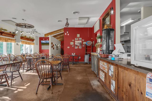 90 W Main Street, Tarlton, OH 43156