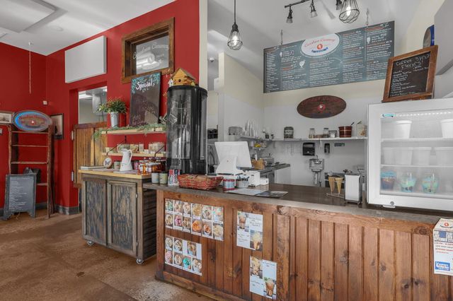 90 W Main Street, Tarlton, OH 43156