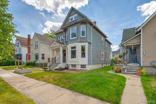 1265 25th Street, Detroit, MI 48216