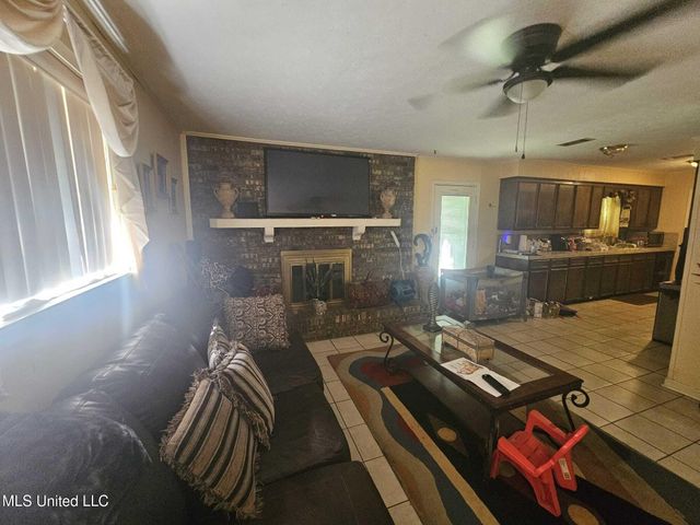 125 Cedarwood Drive, R, Jackson, MS 39212