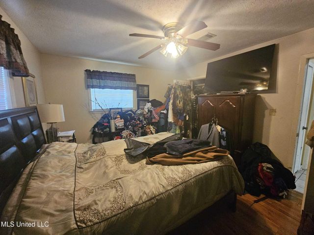 125 Cedarwood Drive, R, Jackson, MS 39212