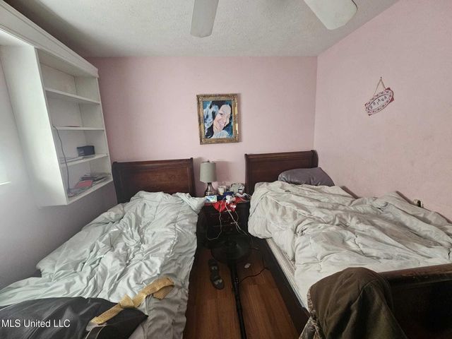 125 Cedarwood Drive, R, Jackson, MS 39212