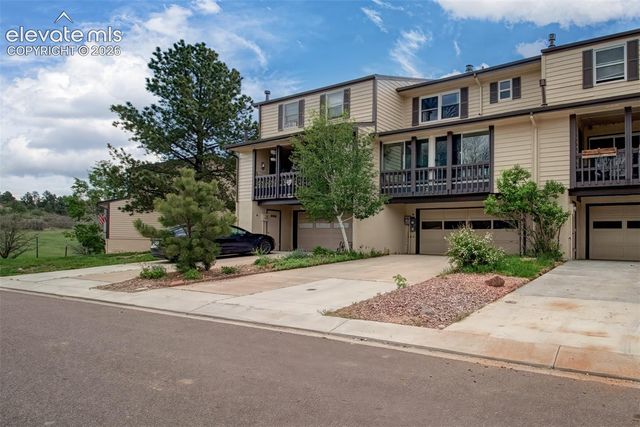367 Raspberry Lane, Monument, CO 80132