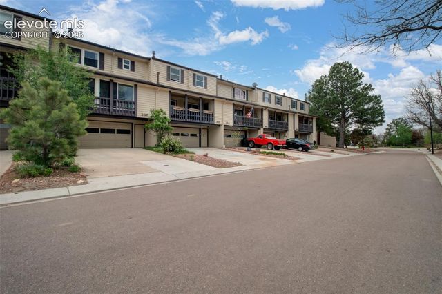 367 Raspberry Lane, Monument, CO 80132