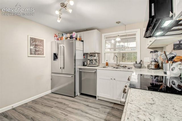 367 Raspberry Lane, Monument, CO 80132