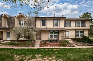 367 Raspberry Lane, Monument, CO 80132