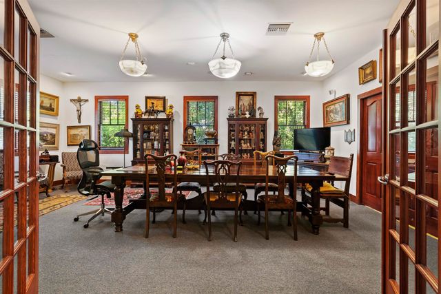 19 Riberia Street, St Augustine, FL 32084