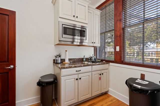 19 Riberia Street, St Augustine, FL 32084