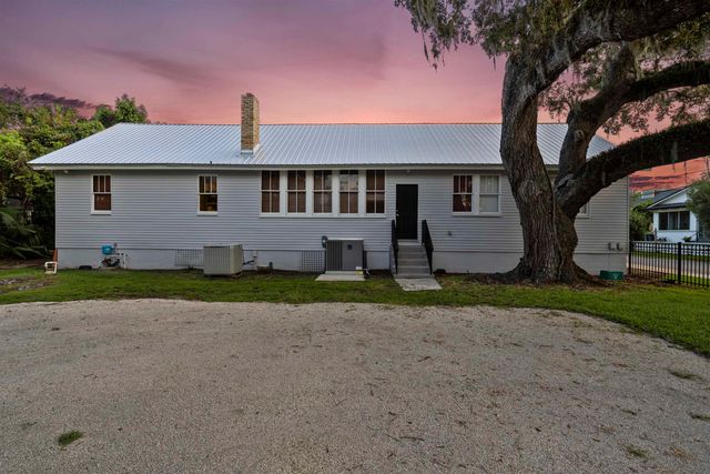 19 Riberia Street, St Augustine, FL 32084