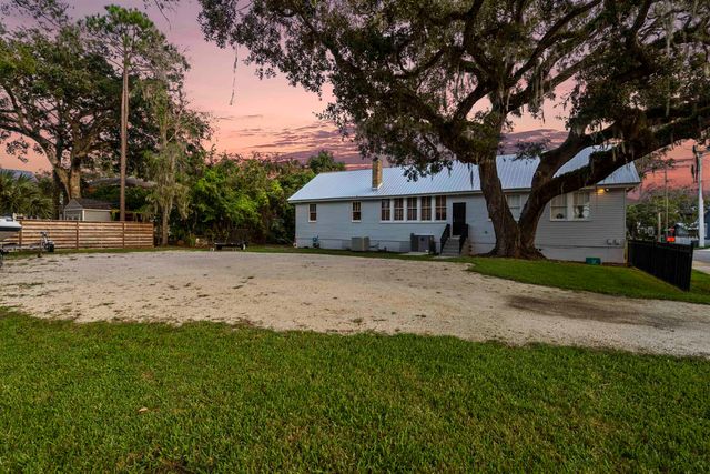 19 Riberia Street, St Augustine, FL 32084