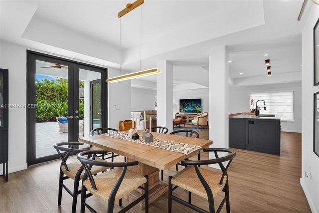 7993 NW 161st Ter, Miami Lakes, FL 33016