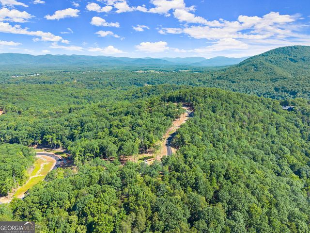 210 Chimney Oaks Trail, Cleveland, GA 30528