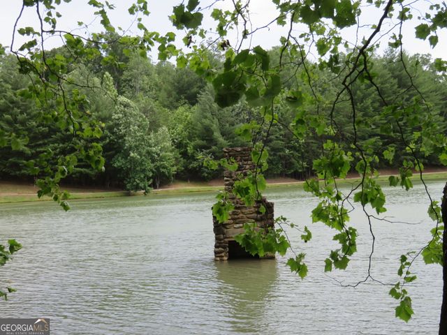 210 Chimney Oaks Trail, Cleveland, GA 30528