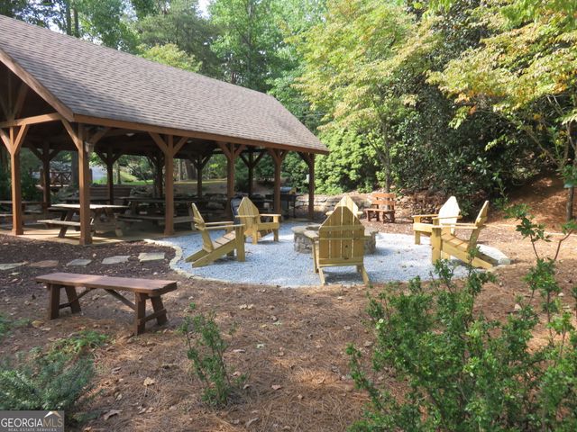 210 Chimney Oaks Trail, Cleveland, GA 30528