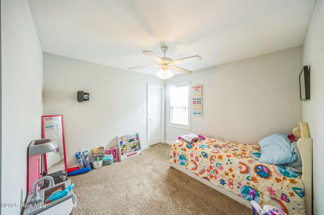 1124 Sebring Drive, Winterville, NC 28590