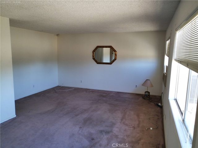 13410 Begonia Road, Victorville, CA 92392