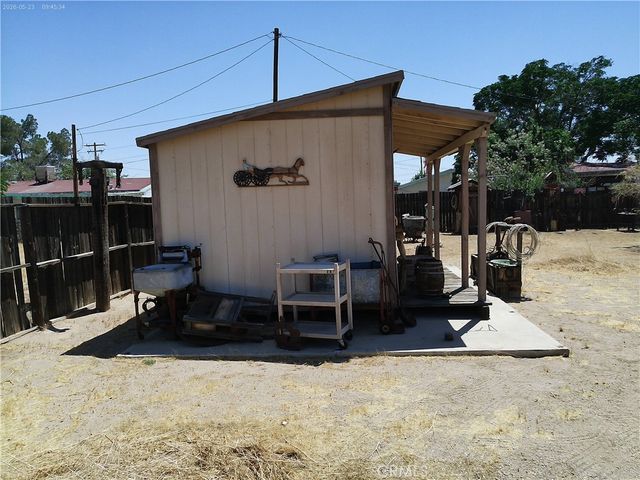 13410 Begonia Road, Victorville, CA 92392