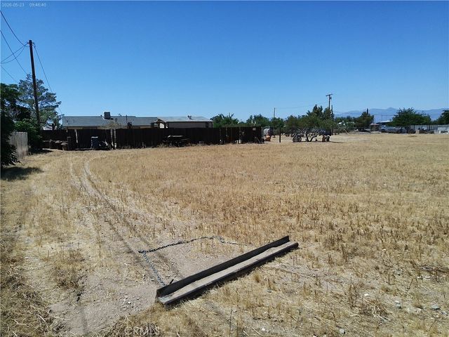 13410 Begonia Road, Victorville, CA 92392