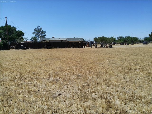 13410 Begonia Road, Victorville, CA 92392