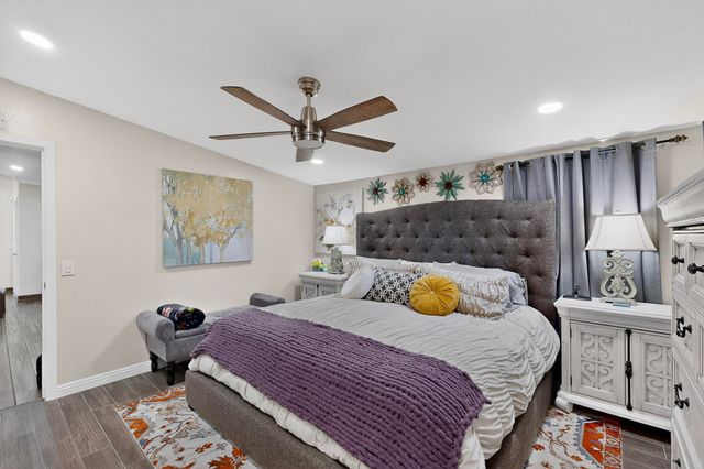 1727 Rayo Del Sol SW Drive SW, Albuquerque, NM 87121