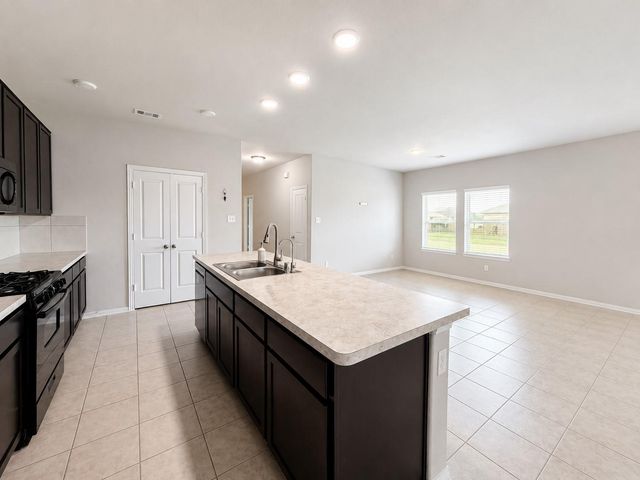 2805 Coral Drive, Texas City, TX 77591