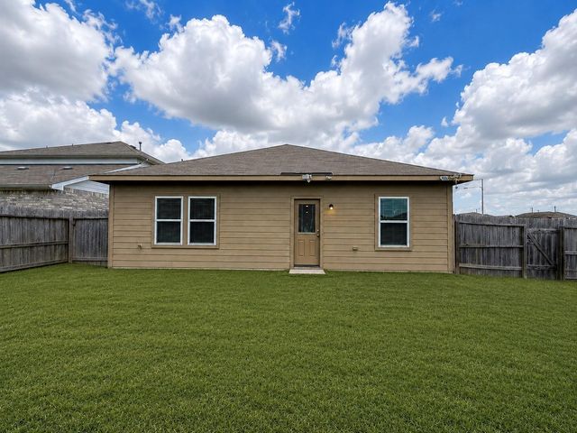 2805 Coral Drive, Texas City, TX 77591