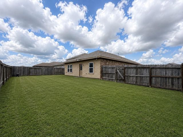 2805 Coral Drive, Texas City, TX 77591
