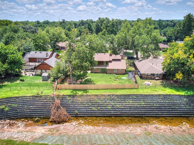 1111 Robin Hood Lane, Norman, OK 73072