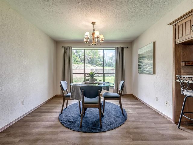 1111 Robin Hood Lane, Norman, OK 73072