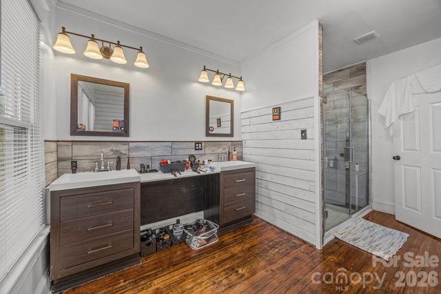 127 S Patterson Street, Statesville, NC 28677