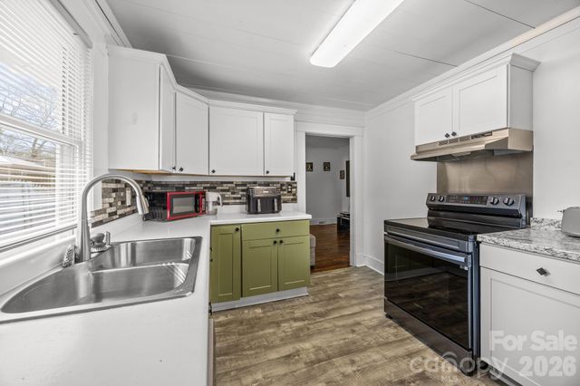 127 S Patterson Street, Statesville, NC 28677