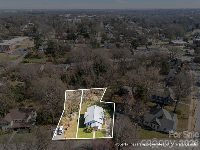 127 S Patterson Street, Statesville, NC 28677