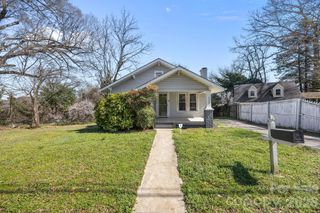 127 S Patterson Street, Statesville, NC 28677