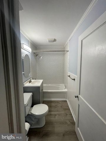 895 LOWER FERRY RD, Ewing, NJ 08628