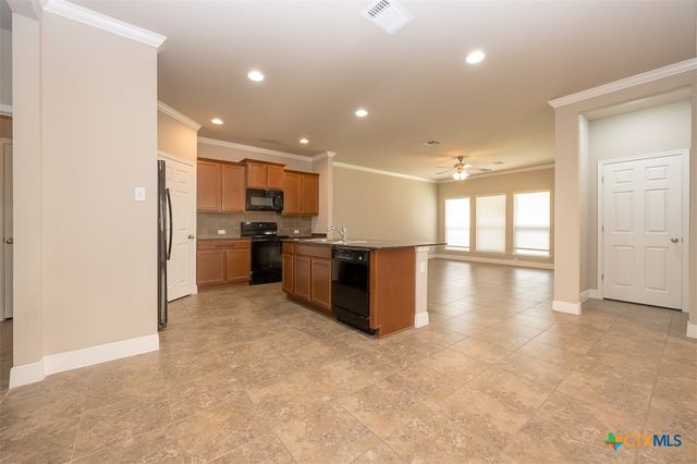7523 Buffalo Grass Drive, Temple, TX 76502