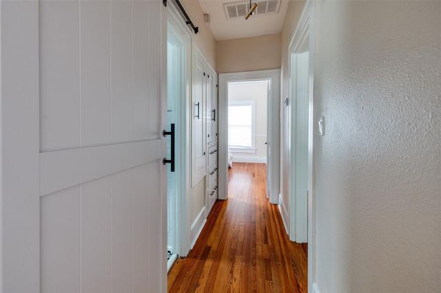 322 11TH AVENUE N, St Petersburg, FL 33701