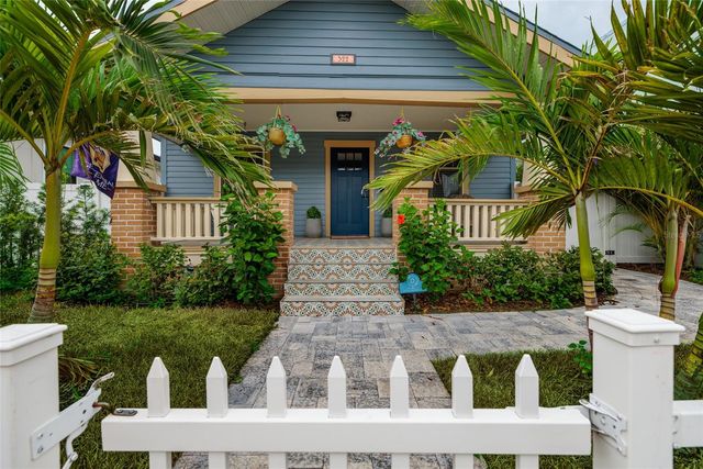 322 11TH AVENUE N, St Petersburg, FL 33701