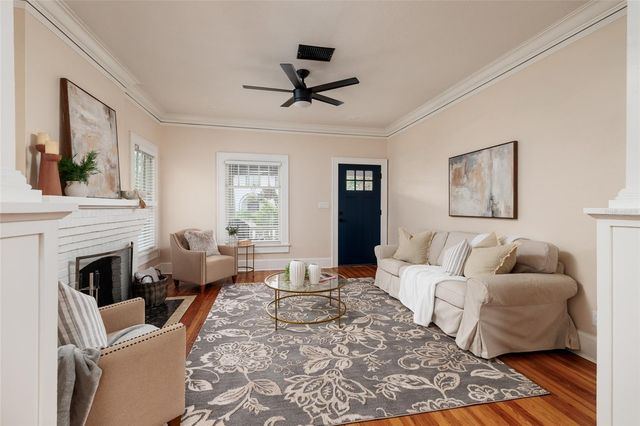 322 11TH AVENUE N, St Petersburg, FL 33701